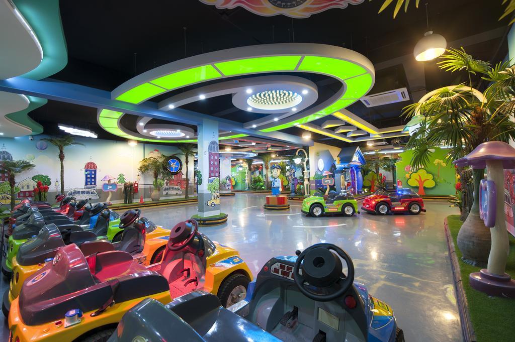 Wyndham Garden I-City Shah Alam Buitenkant foto