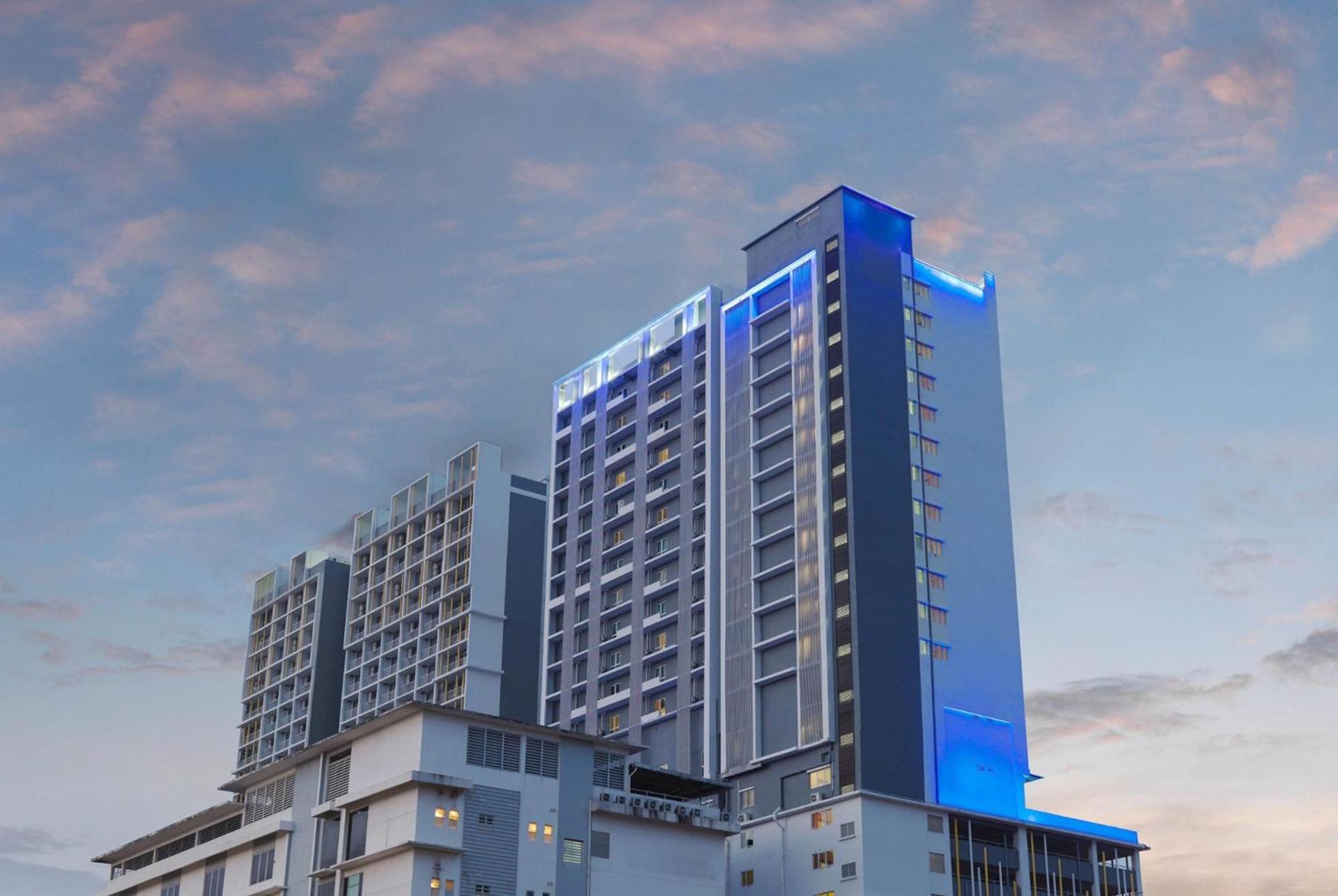 Wyndham Garden I-City Shah Alam Buitenkant foto