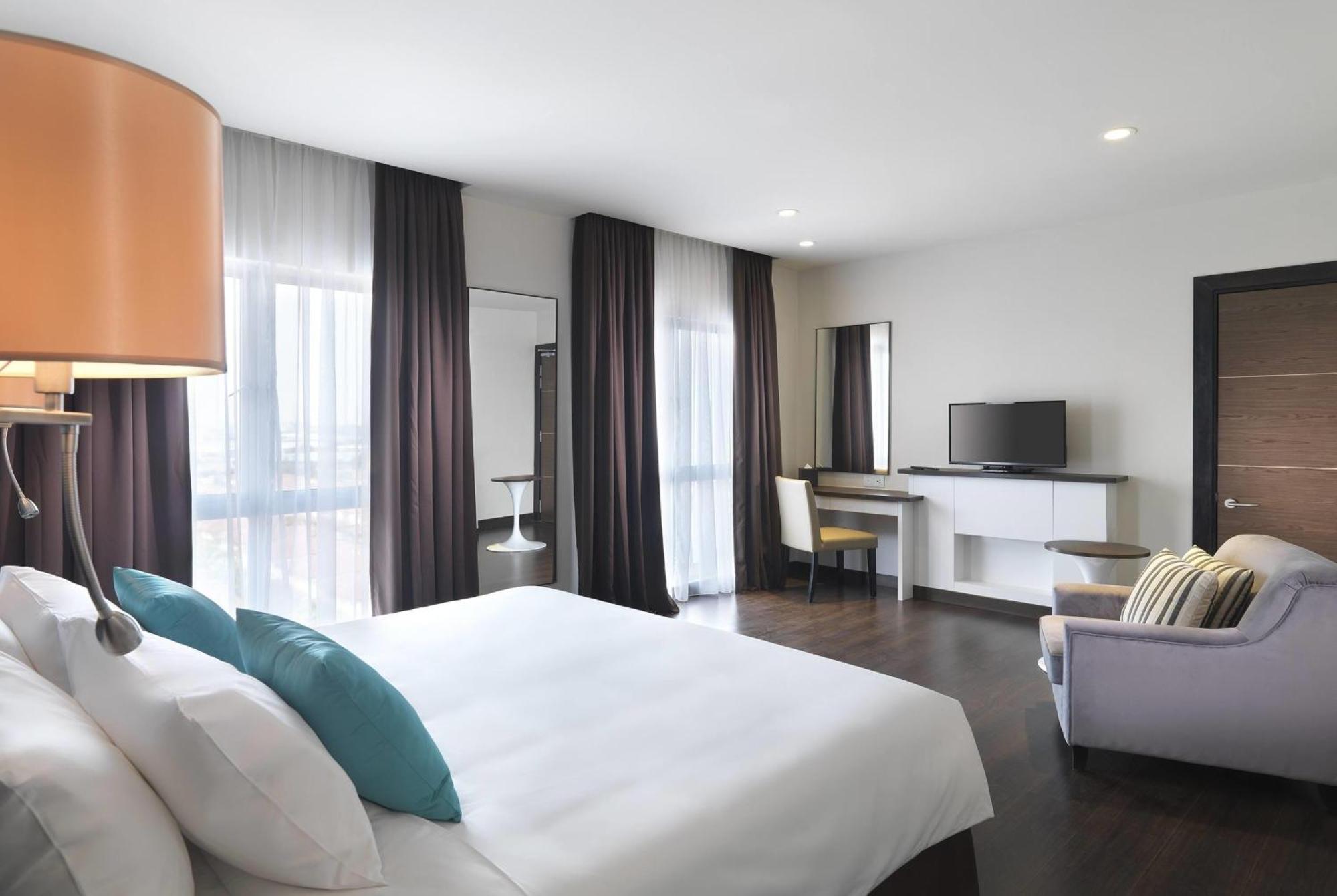 Wyndham Garden I-City Shah Alam Buitenkant foto
